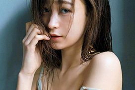 現役女子大生のViVi専属モデル 藤井サチ(２１)が初めてのセクシーグラビア。
